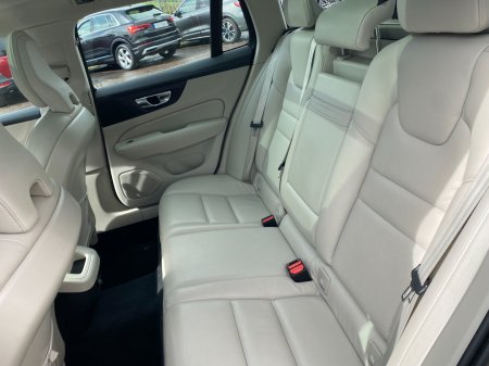 2019 Volvo V60 - photo 14