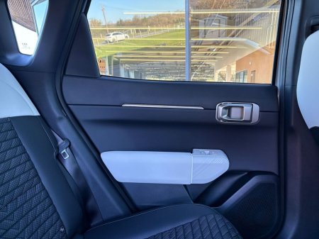2026 Kia EV4 - photo 30