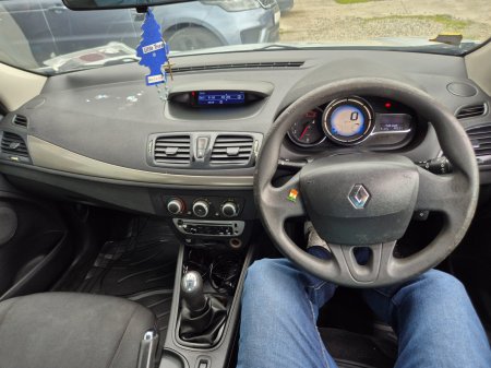 2013 Renault Fluence - photo 10