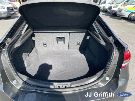 2020 Ford Mondeo - photo 19