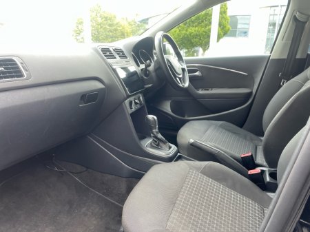 2015 Volkswagen Polo - photo 2