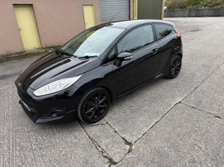 2015 Ford Fiesta - photo 3