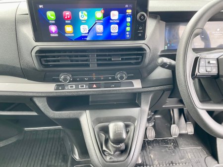 2024 Toyota Proace - photo 6