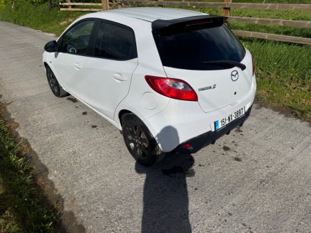 2015 Mazda Mazda2 - photo 5