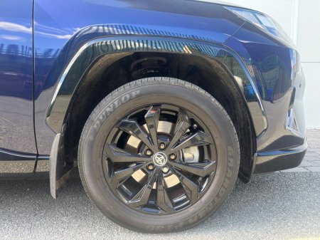 2024 Toyota RAV4 - photo 11
