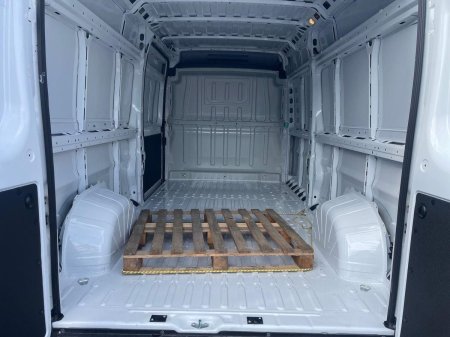 2025 Opel Movano - photo 11