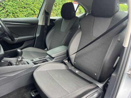 2022 Skoda Octavia - photo 6