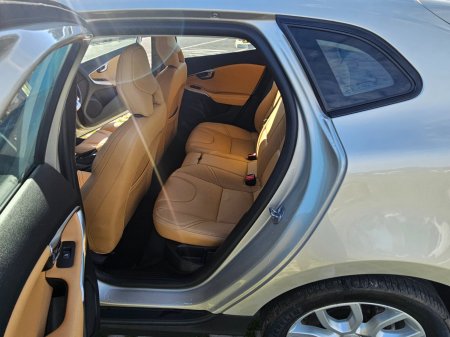 2017 Volvo V40 - photo 17
