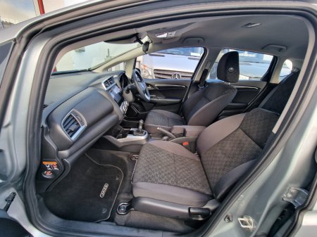 2016 Honda Jazz - photo 27