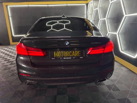 2017 BMW 5-Series - photo 13