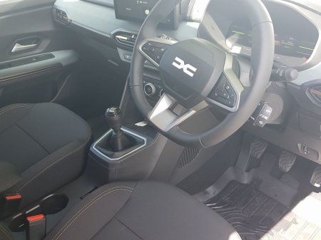 2026 Dacia Jogger - photo 9