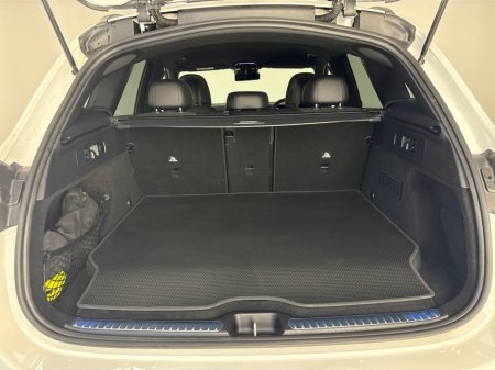 2025 Mercedes-Benz GLC - photo 13
