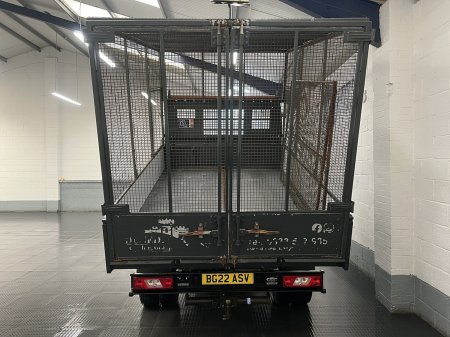 2022 Ford Transit - photo 3