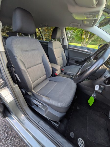 2018 Volkswagen Golf - photo 4