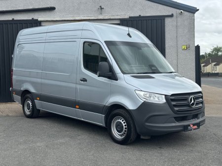 2025 Mercedes-Benz Sprinter