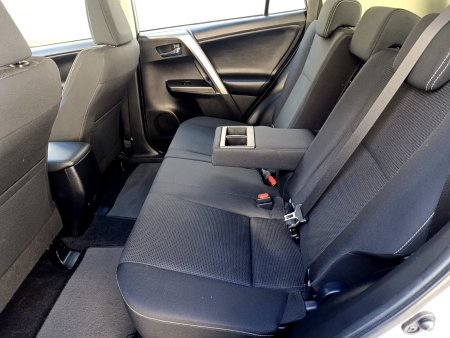 2016 Toyota RAV4 - photo 15