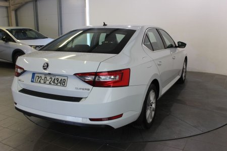 2017 Skoda Superb - photo 11