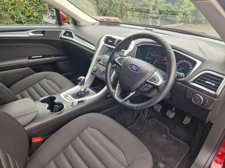 2018 Ford Mondeo - photo 6