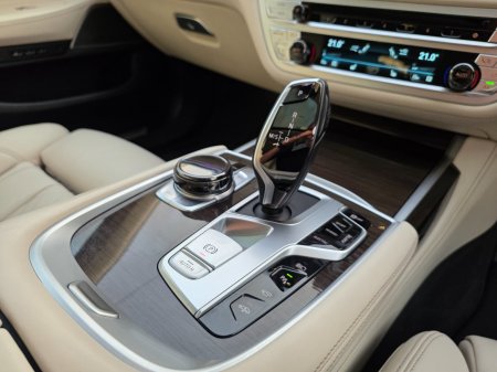 2020 BMW 7-Series - photo 18