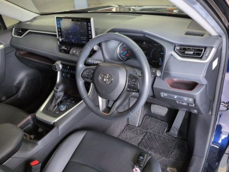 2021 Toyota RAV4 - photo 5