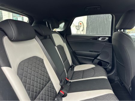 2021 Kia Ceed - photo 22
