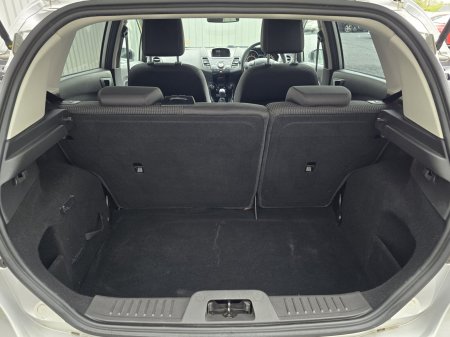 2015 Ford Fiesta - photo 20