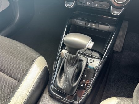 2020 Kia Stonic - photo 13