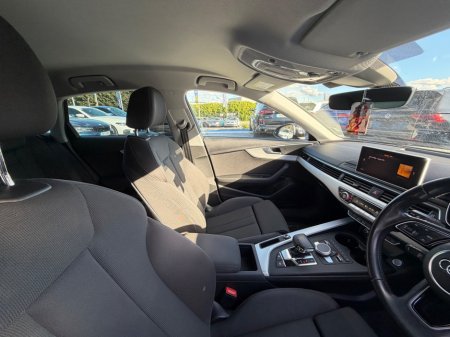 2017 Audi A4 - photo 11