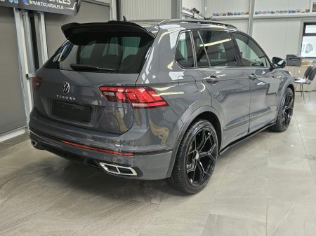 2021 Volkswagen Tiguan - photo 3