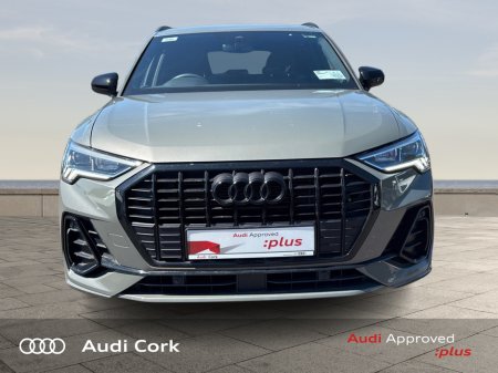 2025 Audi Q3 - photo 2