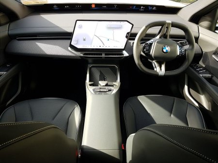 2026 BMW iX3 - photo 4
