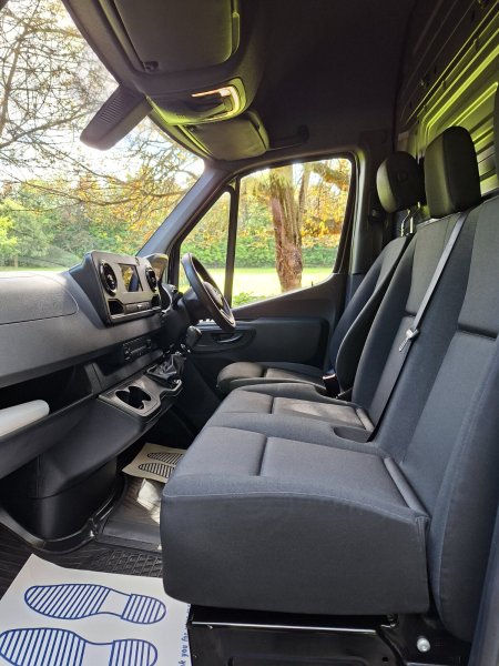 2022 Mercedes-Benz Sprinter - photo 8