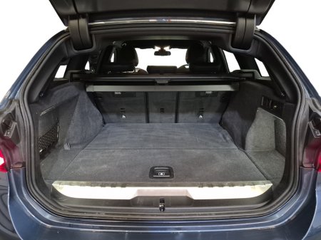 2024 BMW 3-Series - photo 7