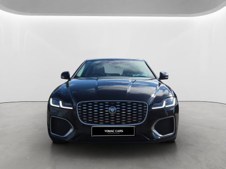2021 Jaguar XF - photo 8