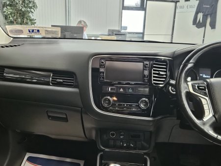 2017 Mitsubishi Outlander - photo 14