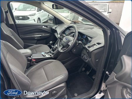 2019 Ford Kuga - photo 2
