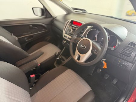 2017 Kia Venga - photo 7
