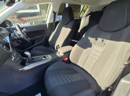 2017 Peugeot 308 - photo 10