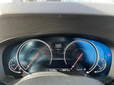 2017 BMW 5-Series - photo 18