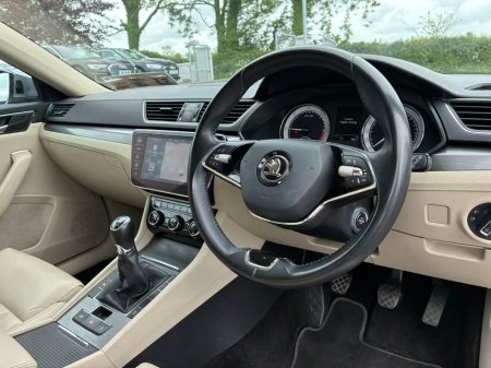 2021 Skoda Superb - photo 10
