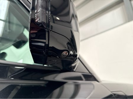 2026 Land Rover Defender - photo 37