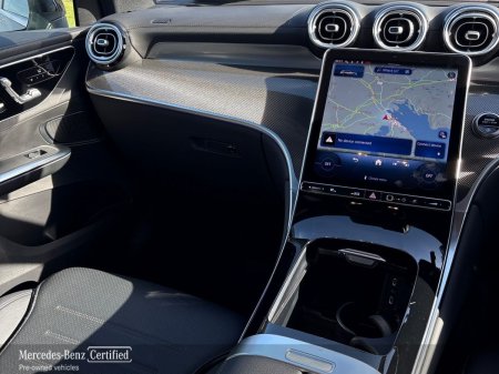 2025 Mercedes-Benz GLC - photo 11