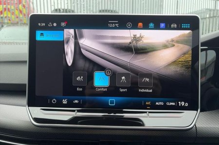 2026 Volkswagen Golf - photo 36