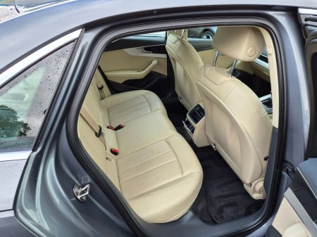 2016 Audi A4 - photo 7