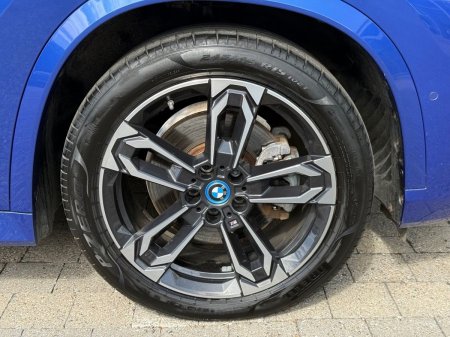 2023 BMW iX1 - photo 12