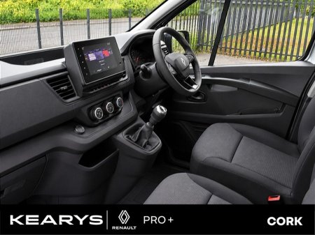 2026 Renault Trafic - photo 9