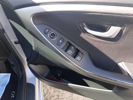 2016 Hyundai i30 - photo 17