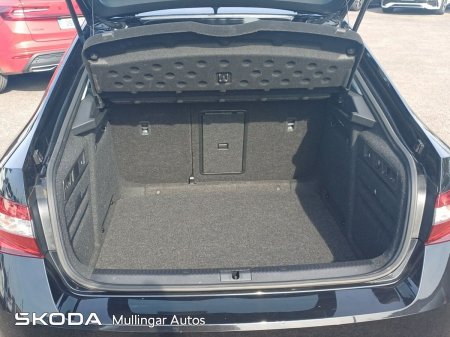2023 Skoda Superb - photo 10