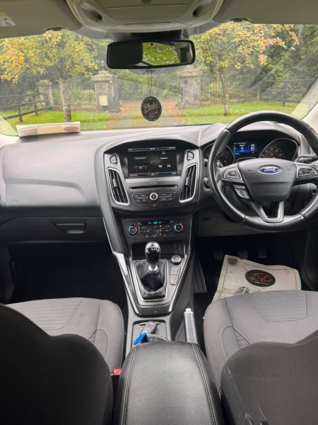2016 Ford Focus - photo 21