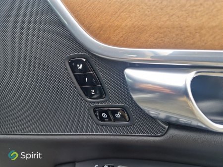 2020 Volvo S90 - photo 15